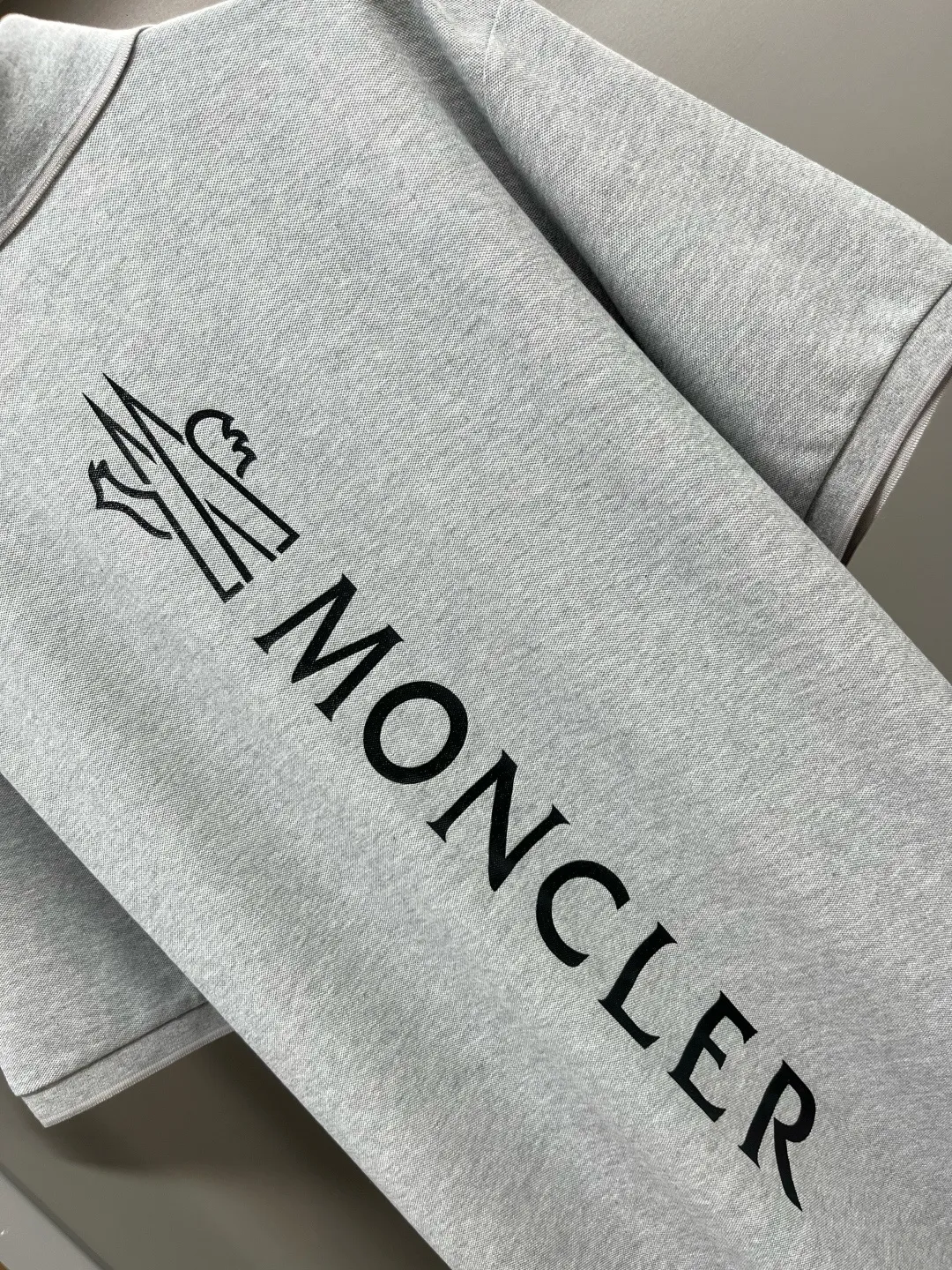 MONCLER New Arrival Polo Same Style 210 ， Factory New Arrival Versatile : Black White Gray Size：S-XXL